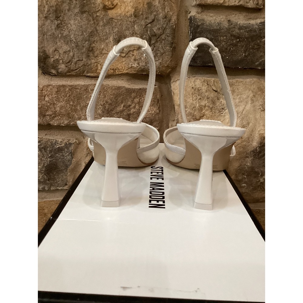 Steve Madden White Pointed Slingback Heels - Picture 7 of 8